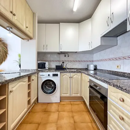 Alondras Park Charm Apartment